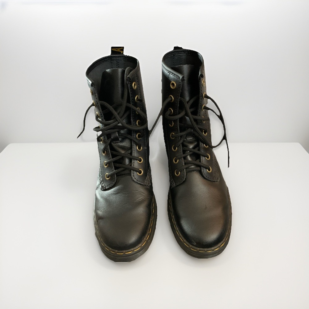 Dr Martens Docs Doc Martens Zavala Combat Boots Unisex Black M7/W8. Worn Indoors